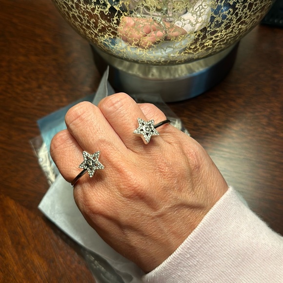 Coach crystal star bangle ! - Picture 1 of 5